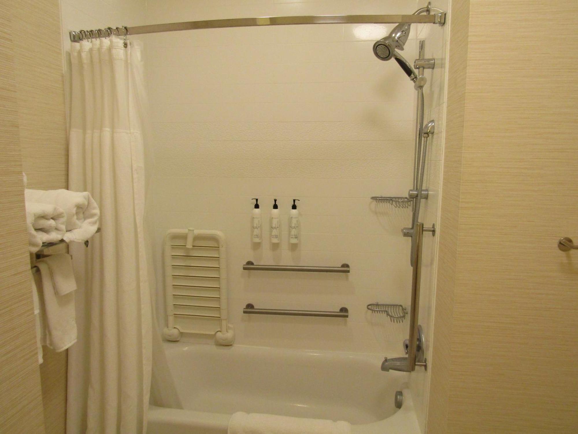 Fairfield Inn & Suites By Marriott Sidney Luaran gambar