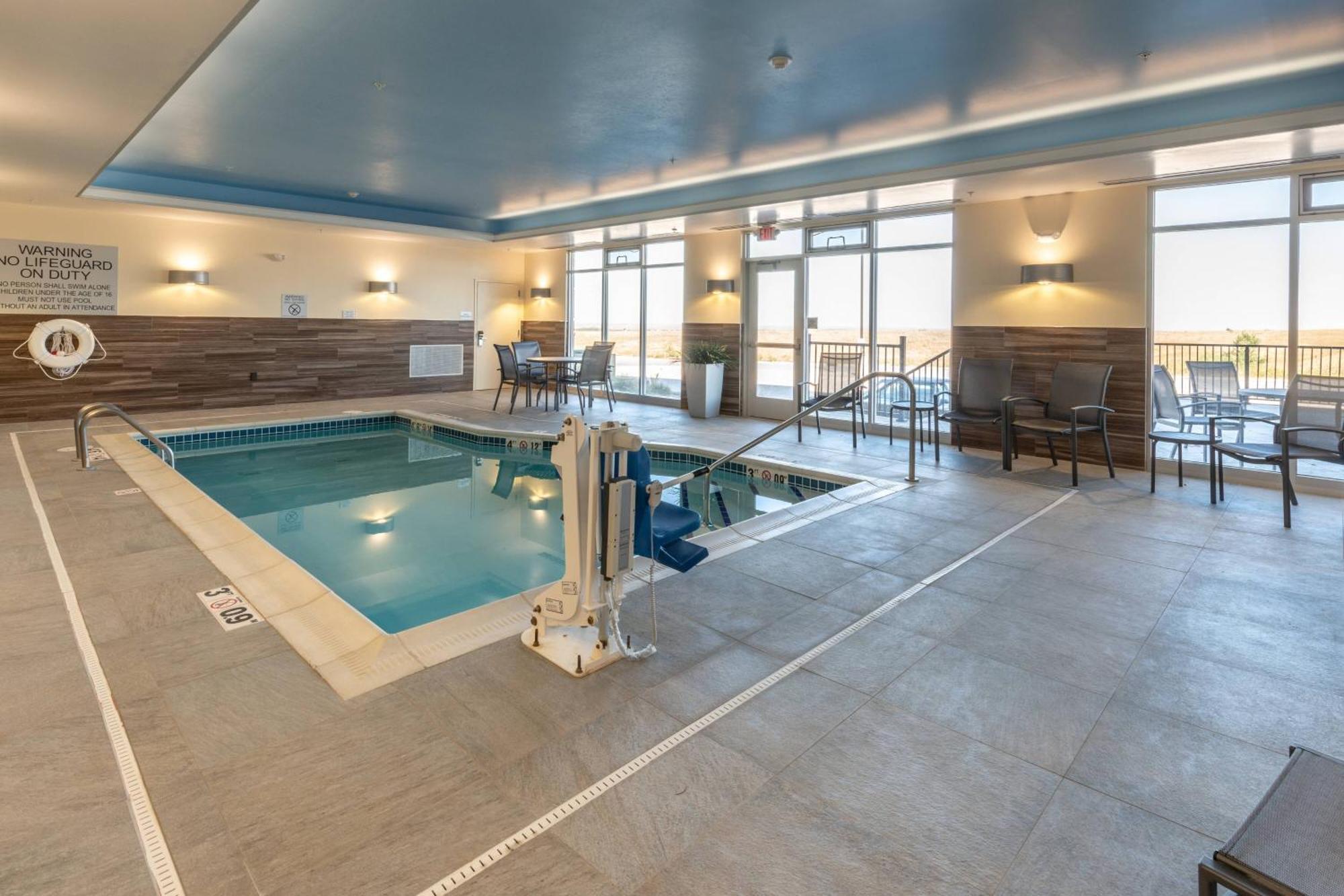 Fairfield Inn & Suites By Marriott Sidney Luaran gambar
